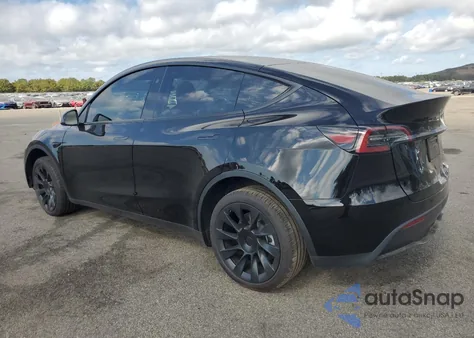 2025 Tesla Model Y из США, поврежденный, VIN 7SAYGDEE5SA342008